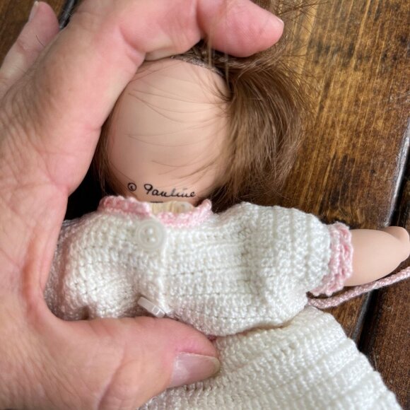 Pauline Bjonness Jacobsen Baby Doll Porcelain Brown Hair Blue Eyes Crochet - Picture 8 of 10